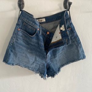 Madewell cut off shorts